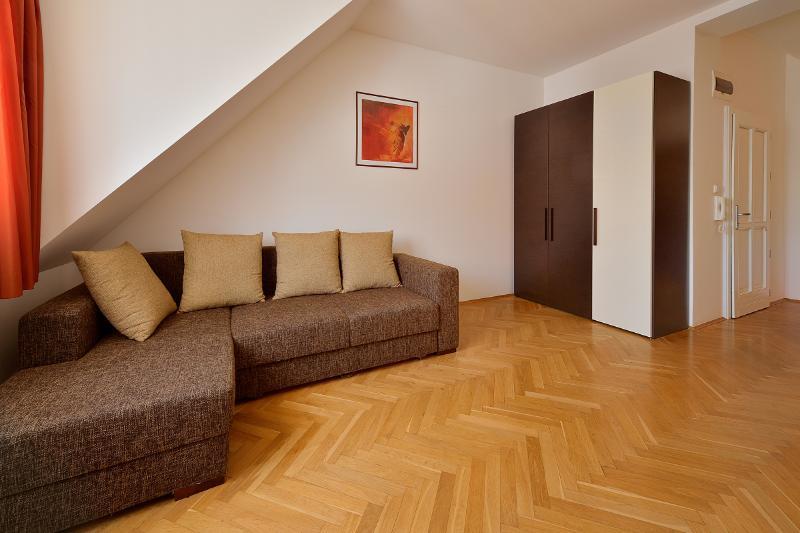 Ambiente Serviced Apartments - Tallerova براتسيلافا المظهر الخارجي الصورة