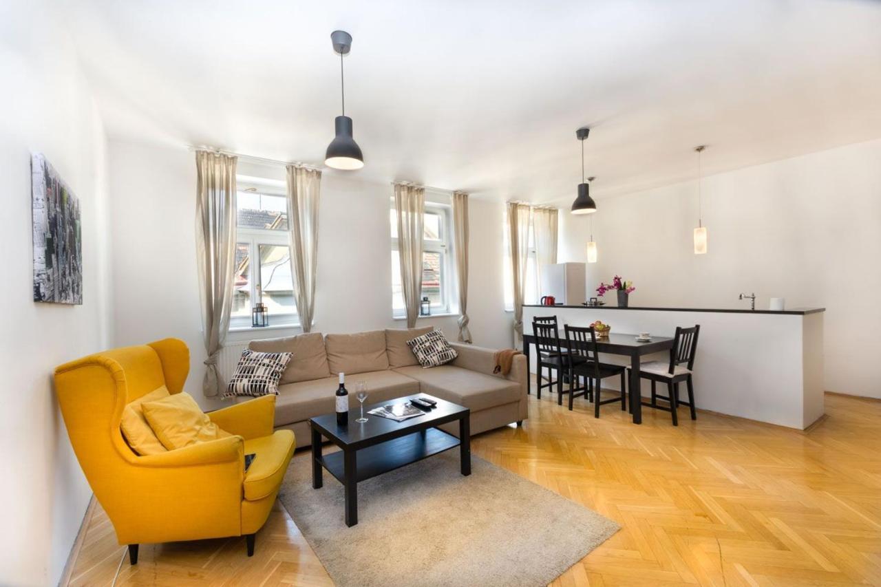 Ambiente Serviced Apartments - Tallerova براتسيلافا المظهر الخارجي الصورة